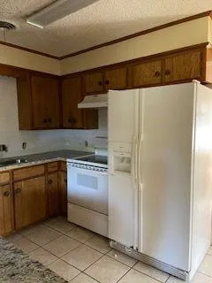 $2,295 | 4810 Robertson Drive, Abilene, TX 79606