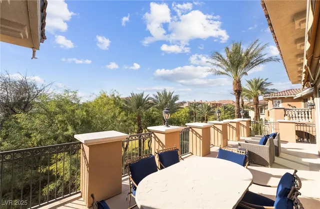 $785,000 | 75 Luce Del Sole, Unit 3, Henderson, NV 89011
