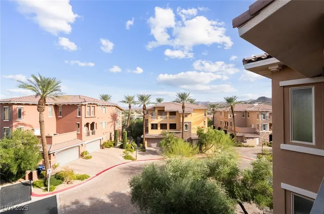 $785,000 | 75 Luce Del Sole, Unit 3, Henderson, NV 89011