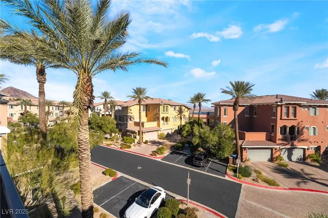 $785,000 | 75 Luce Del Sole, Unit 3, Henderson, NV 89011