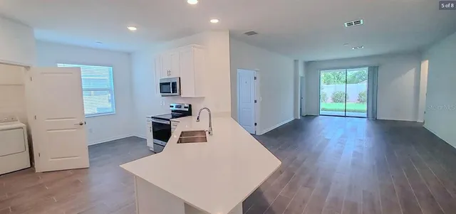 $435,000 | 407 Three Oaks Drive, Edgewater, FL 32141