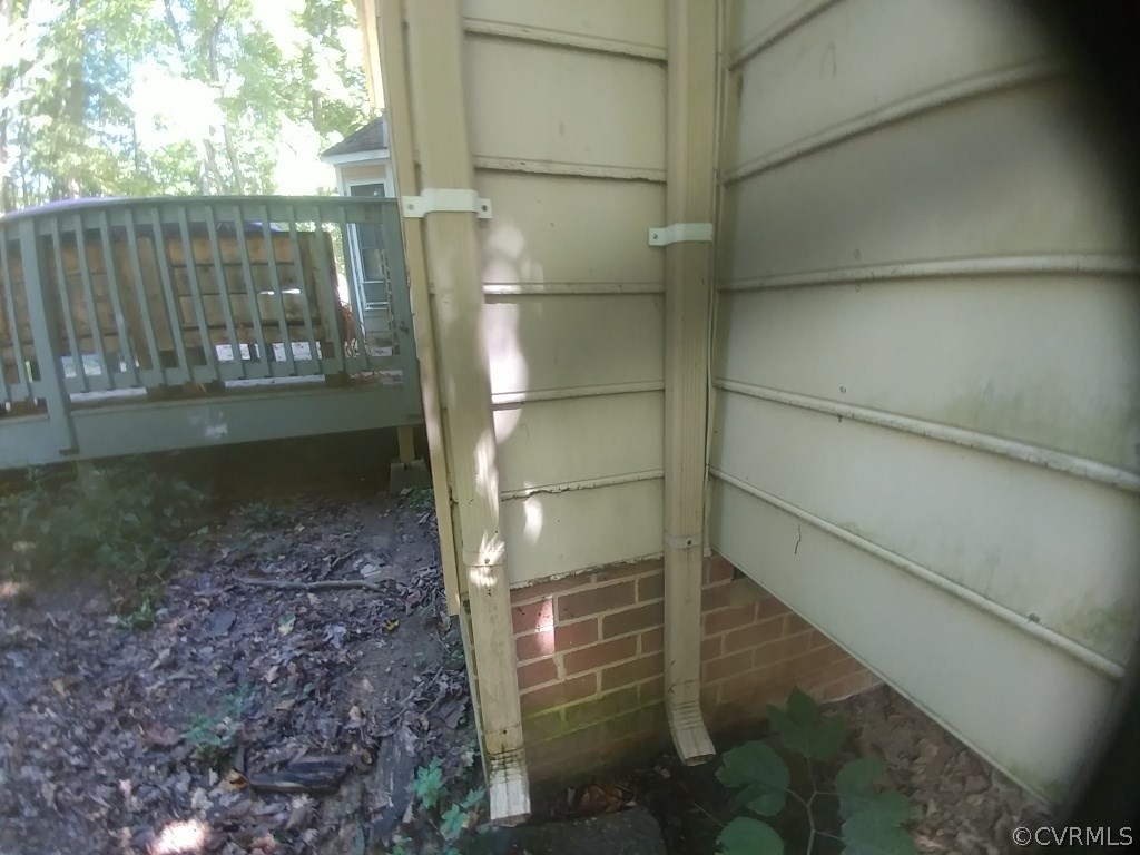 6804 Full Rack Circle Midlothian, VA 23112 - Photo 9 of 12 a view of a balcony