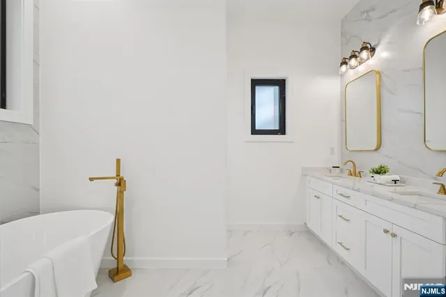 $3,499,000 | 8 Fordham Road, Livingston, NJ 07039