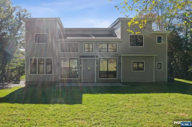 $3,499,000 | 8 Fordham Road, Livingston, NJ 07039