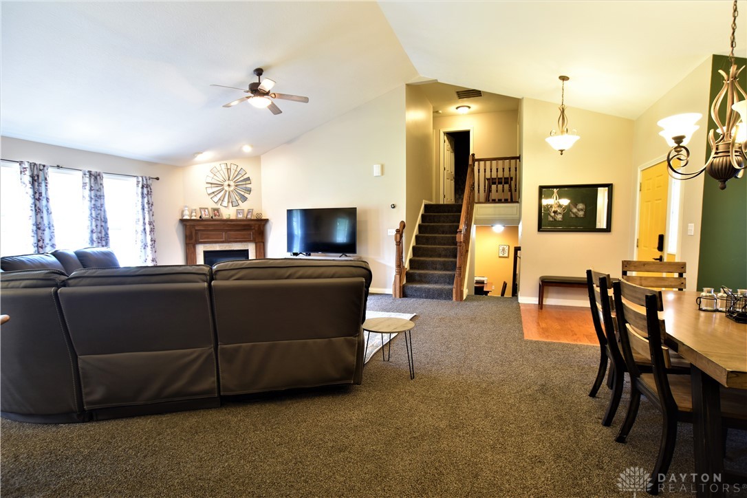7874 Ct Ridge Fairborn, OH 45324 - Photo 7 of 29