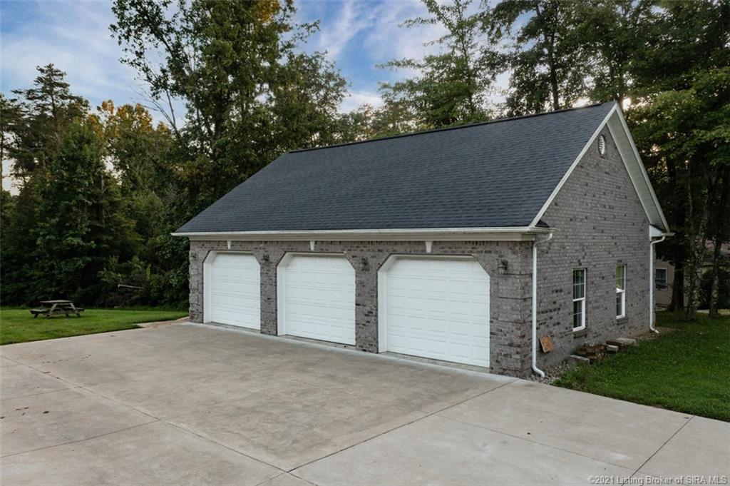 3212 Cummins Road Borden, IN 47106 - Photo 4 of 73 Gallery Image 4