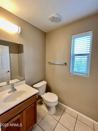 $2,100 | 5911 South 35th Place, Phoenix, AZ 85040