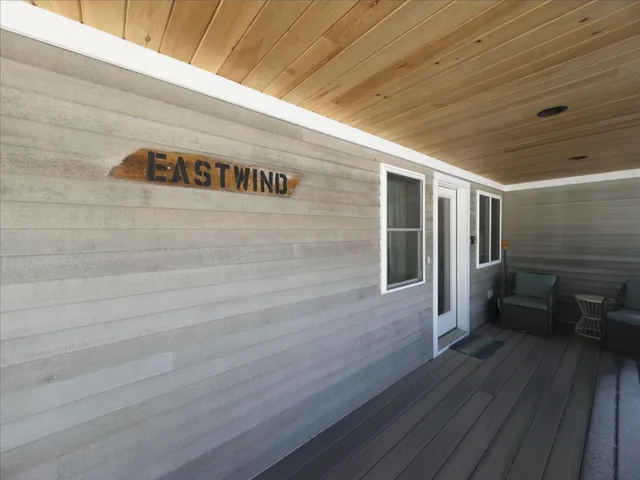 $799,000 | 19 Crescent Beach Road, Owls Head, ME 04854