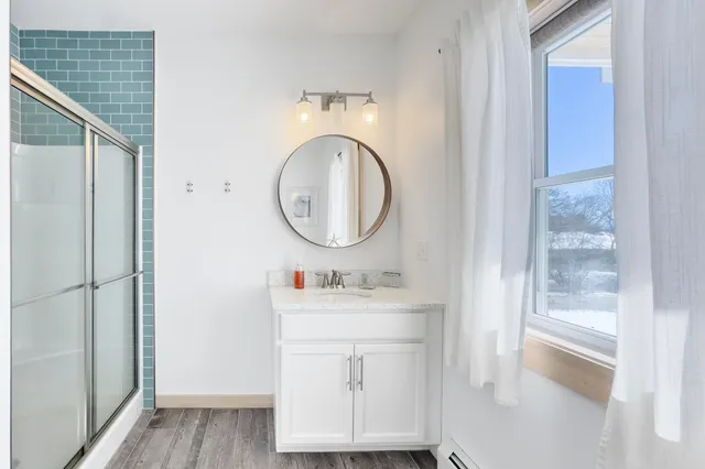 $799,000 | 19 Crescent Beach Road, Owls Head, ME 04854