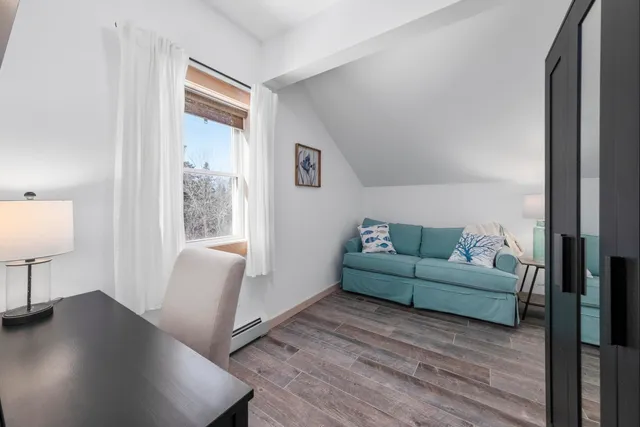 $799,000 | 19 Crescent Beach Road, Owls Head, ME 04854