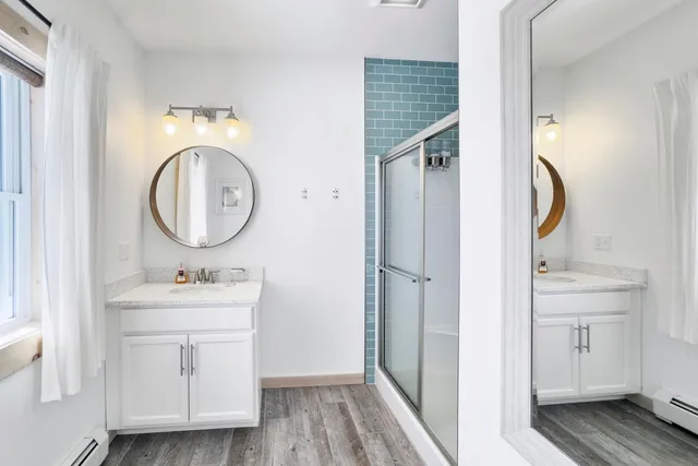 $799,000 | 19 Crescent Beach Road, Owls Head, ME 04854