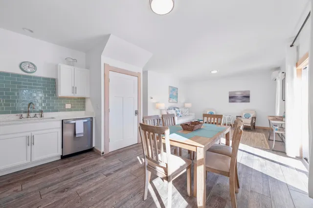 $799,000 | 19 Crescent Beach Road, Owls Head, ME 04854