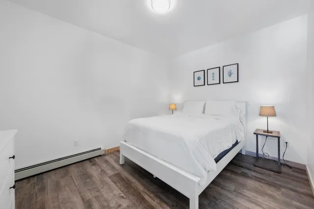 $799,000 | 19 Crescent Beach Road, Owls Head, ME 04854