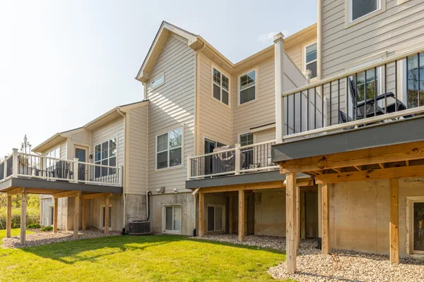 $579,000 | 3370 Roseford Boulevard, Ann Arbor, MI 48105