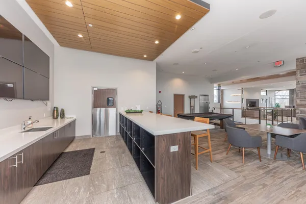 $579,000 | 3370 Roseford Boulevard, Ann Arbor, MI 48105