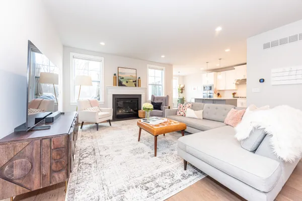 $579,000 | 3370 Roseford Boulevard, Ann Arbor, MI 48105