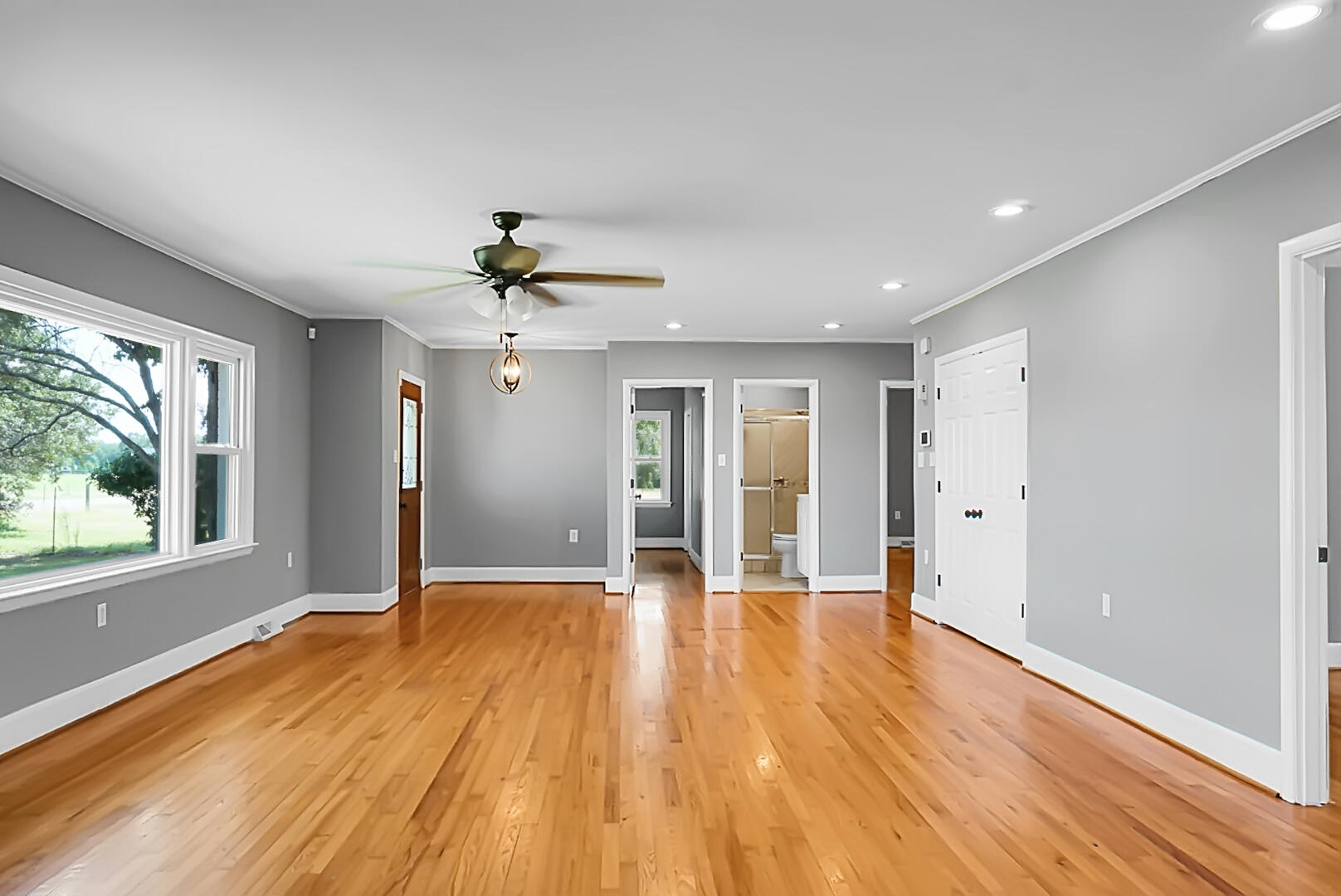 1758 Mendel Rivers Road St. Stephen, SC 29479 - Photo 10 of 43 DSC05163