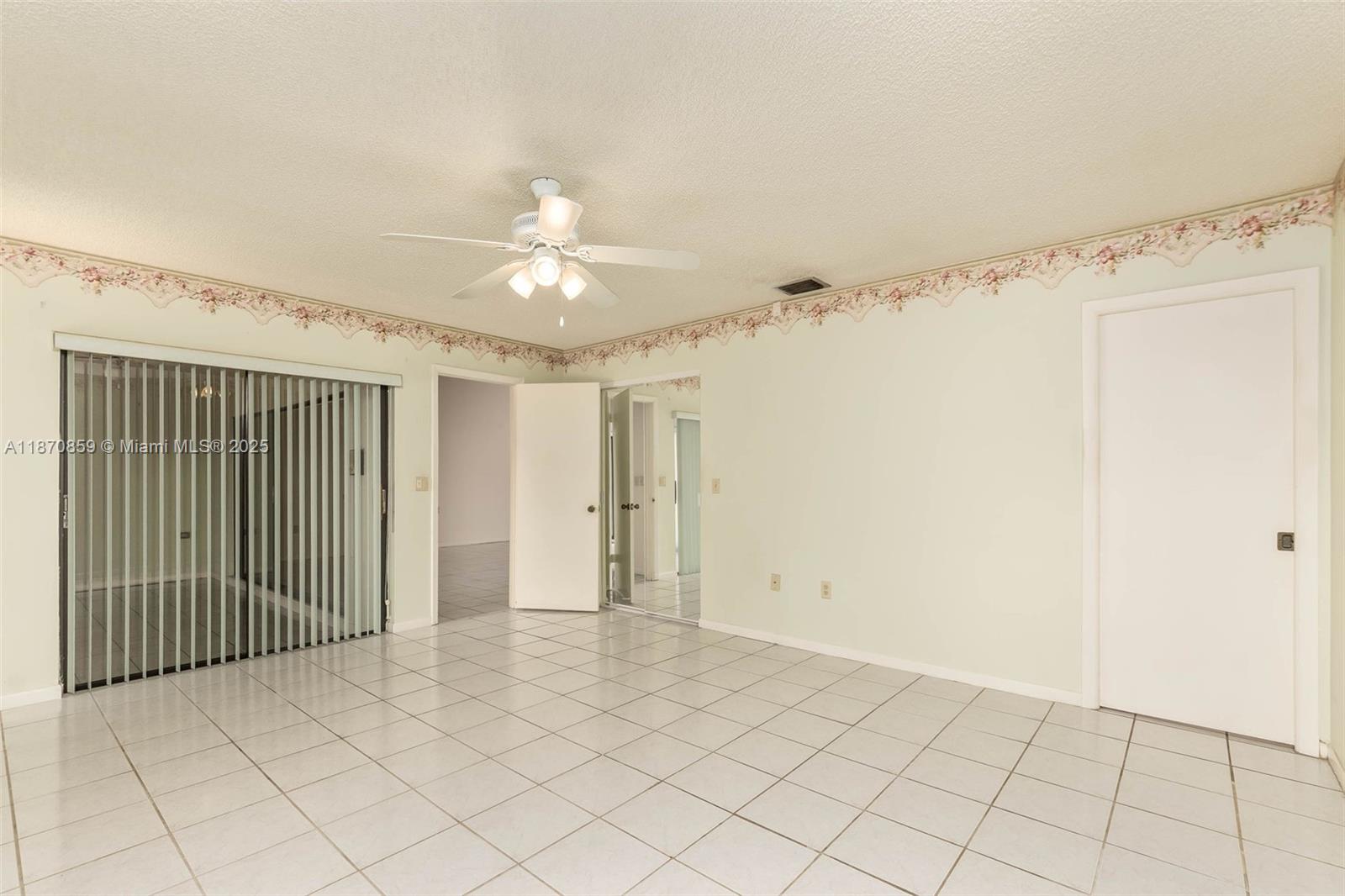 11362 Southwest 87th Terrace Miami, FL 33173 - Photo 18 of 44