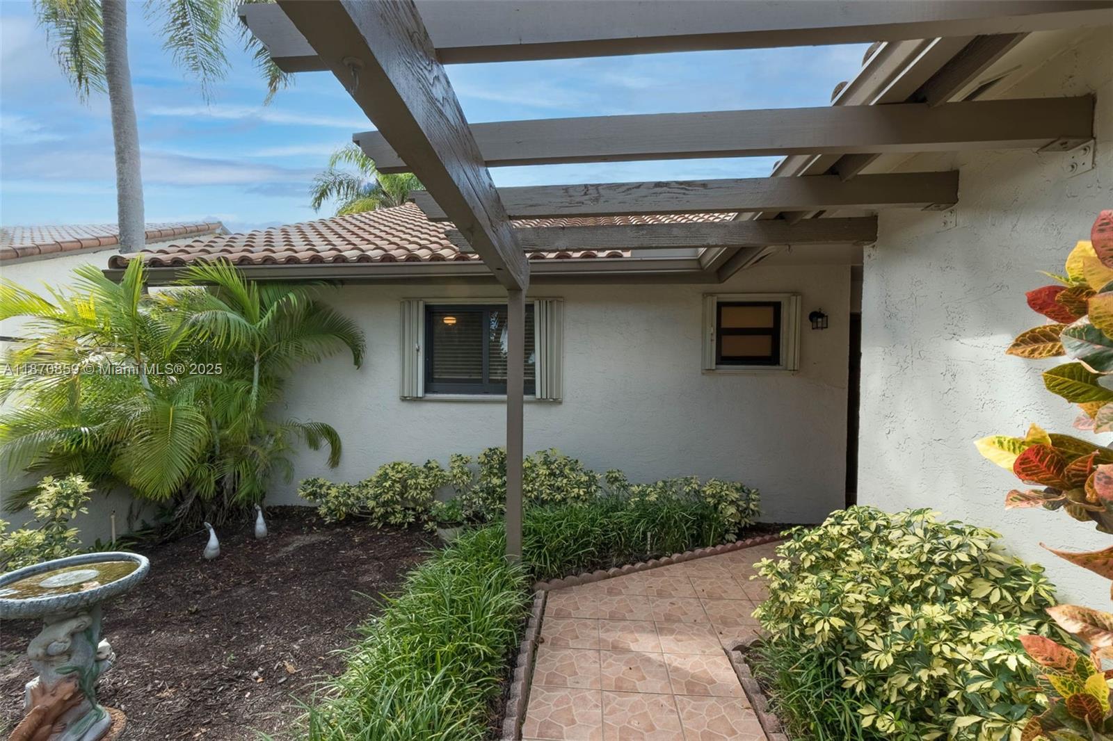 11362 Southwest 87th Terrace Miami, FL 33173 - Photo 3 of 44