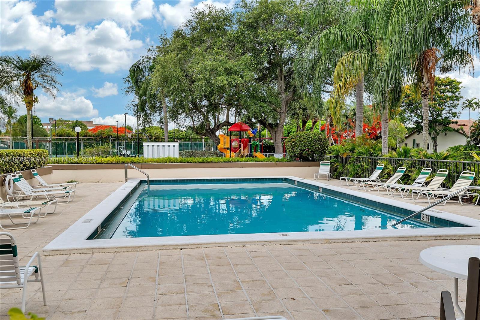 11362 Southwest 87th Terrace Miami, FL 33173 - Photo 37 of 44