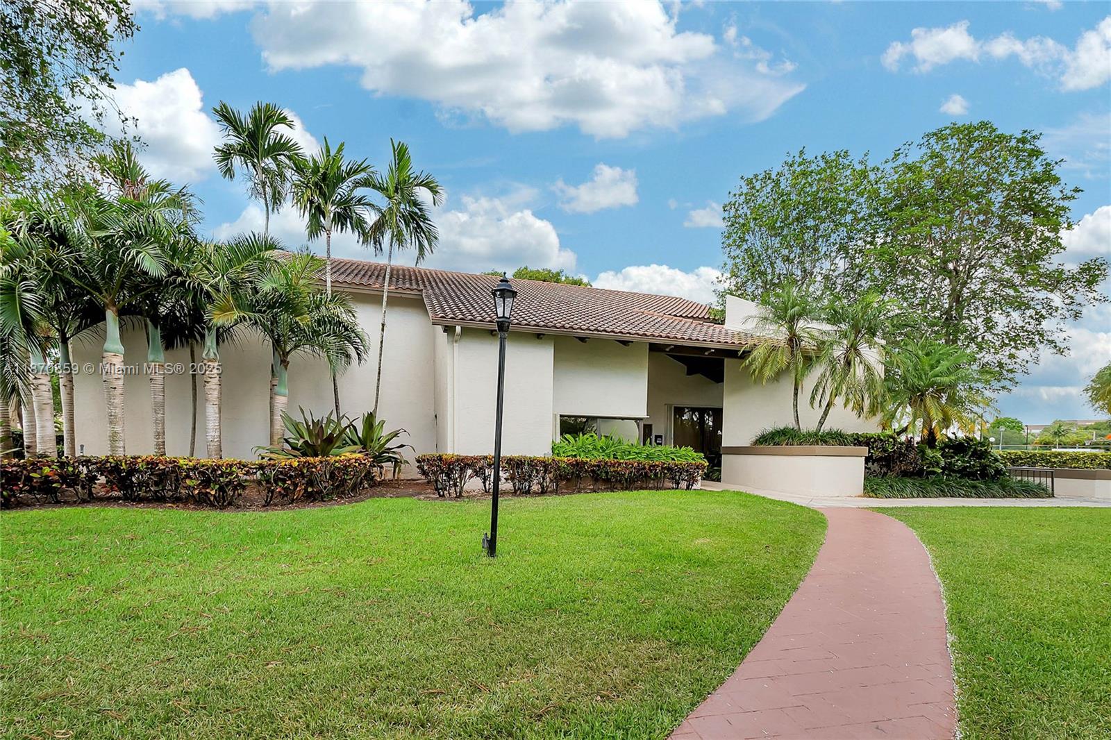 11362 Southwest 87th Terrace Miami, FL 33173 - Photo 44 of 44 CLUBHOUSE