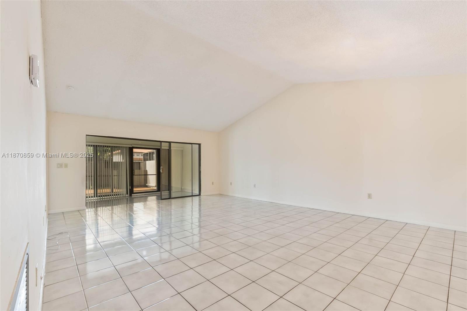 11362 Southwest 87th Terrace Miami, FL 33173 - Photo 9 of 44