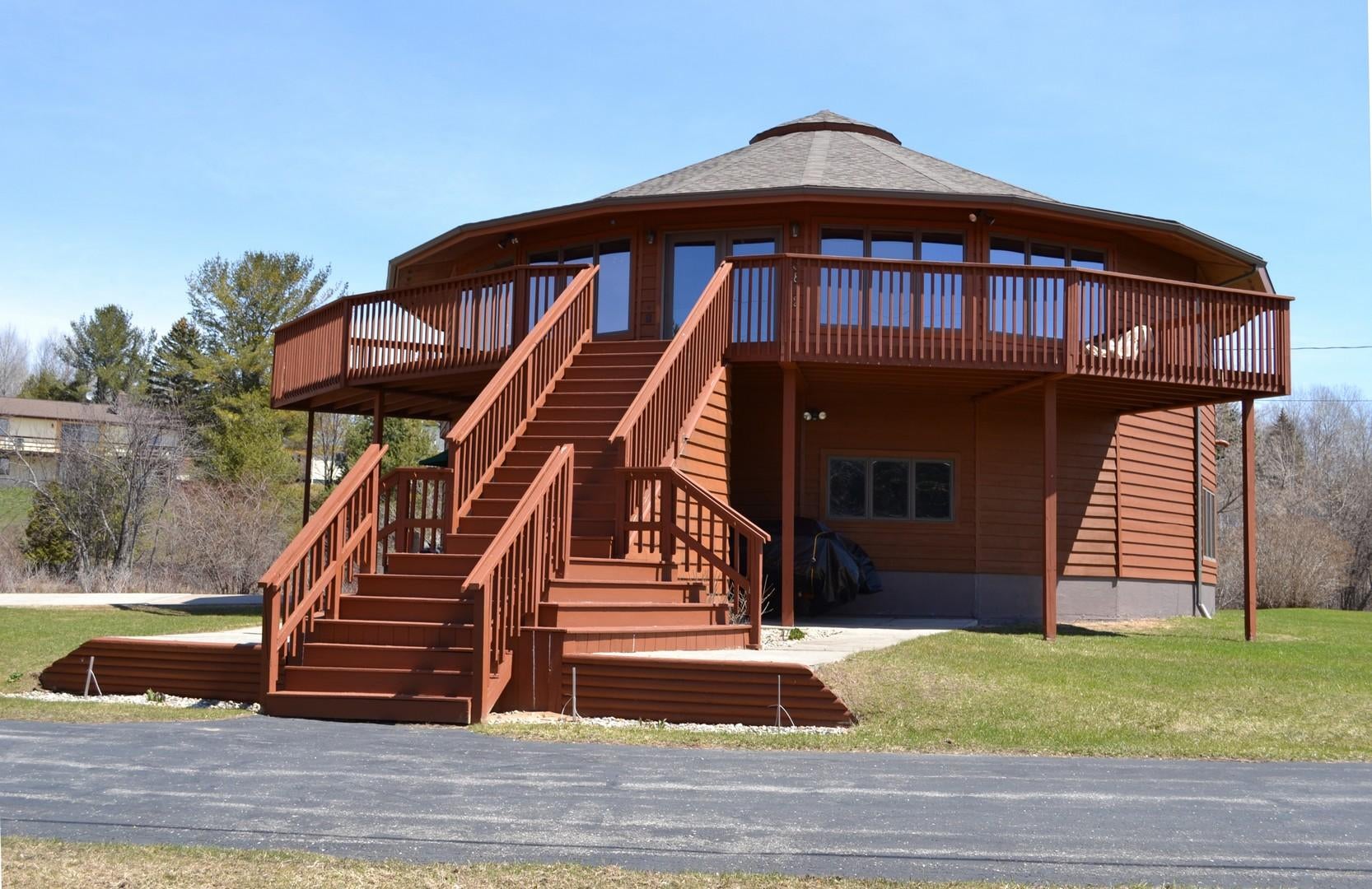 10842 Moonlight Bay Road Cheboygan, MI 49721 - Photo 1 of 20 Gallery Image 1