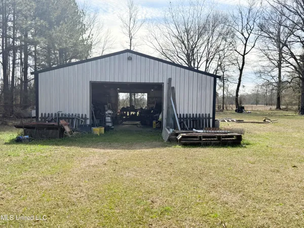 $269,500 | 243 Sauls Road, Jayess, MS 39641
