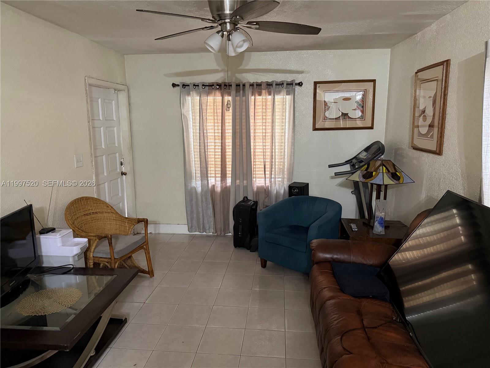 671 Northeast 1st Place Hialeah, FL 33010 - Photo 16 of 22