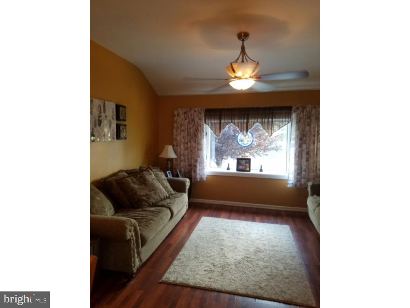 17 Fenway Road Yardville, NJ 08620 - Photo 3 of 15 Living Room