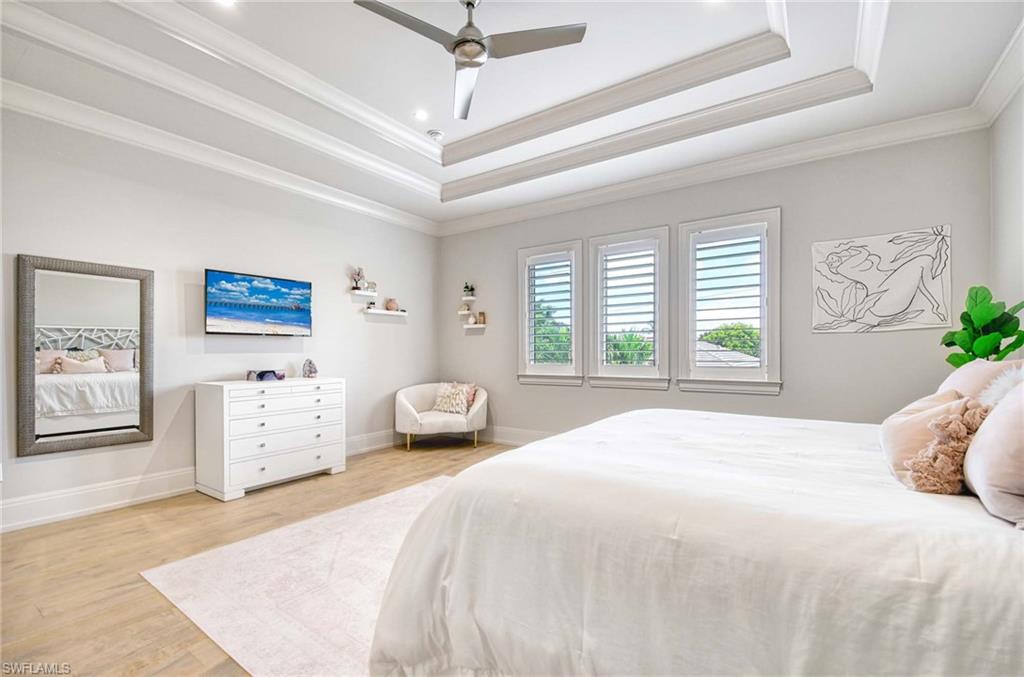 565 Fairway Terrace Naples, FL 34103 - Photo 23 of 39