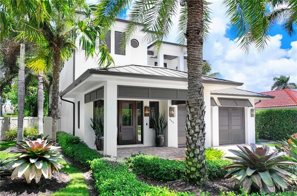 565 Fairway Terrace Naples, FL 34103 - Photo 38 of 39