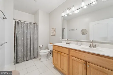 $298,000 | 300 Tyler Court, Unit 429, Philadelphia, PA 19111