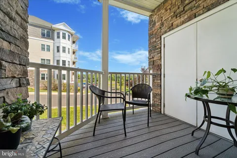 $298,000 | 300 Tyler Court, Unit 429, Philadelphia, PA 19111