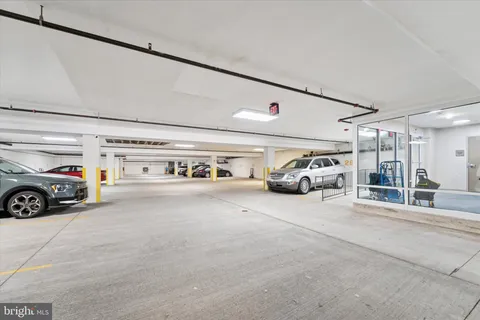 $298,000 | 300 Tyler Court, Unit 429, Philadelphia, PA 19111