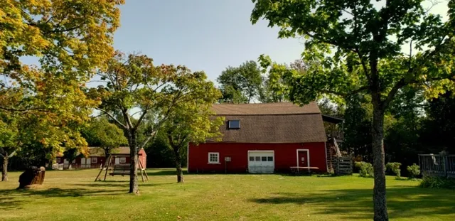 $1,750,000 | 885 Washington Mountain Road, Washington, MA 01223