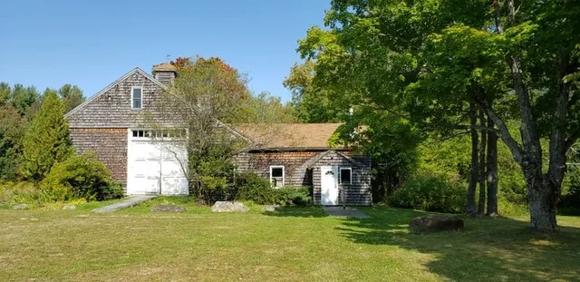 $1,750,000 | 885 Washington Mountain Road, Washington, MA 01223