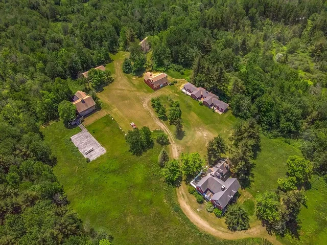 $1,750,000 | 885 Washington Mountain Road, Washington, MA 01223