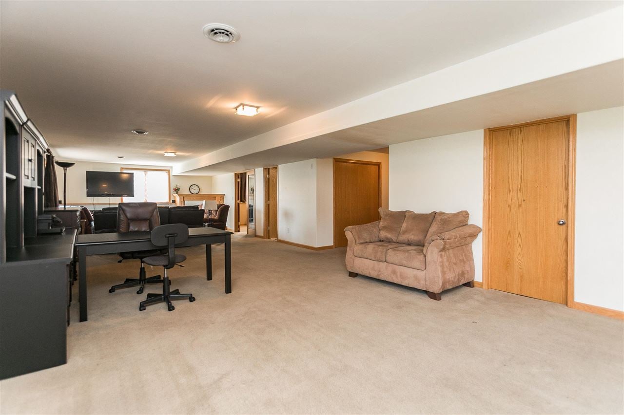 445 Prairie View Circle Fairfax, IA 52228 - Photo 29 of 42 Gallery Image 29