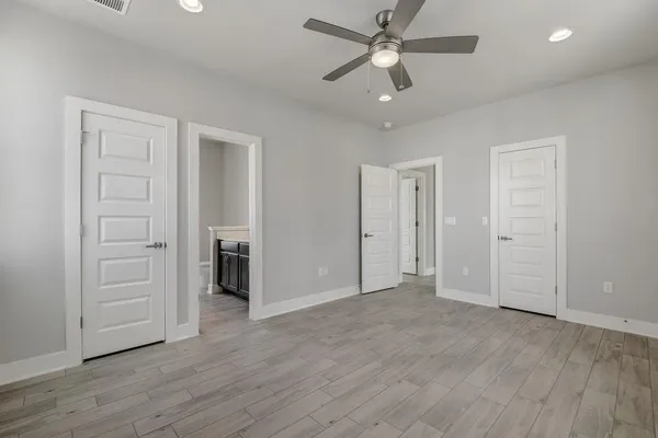 $2,795 | 2017 Warely Lane, Austin, TX 78741