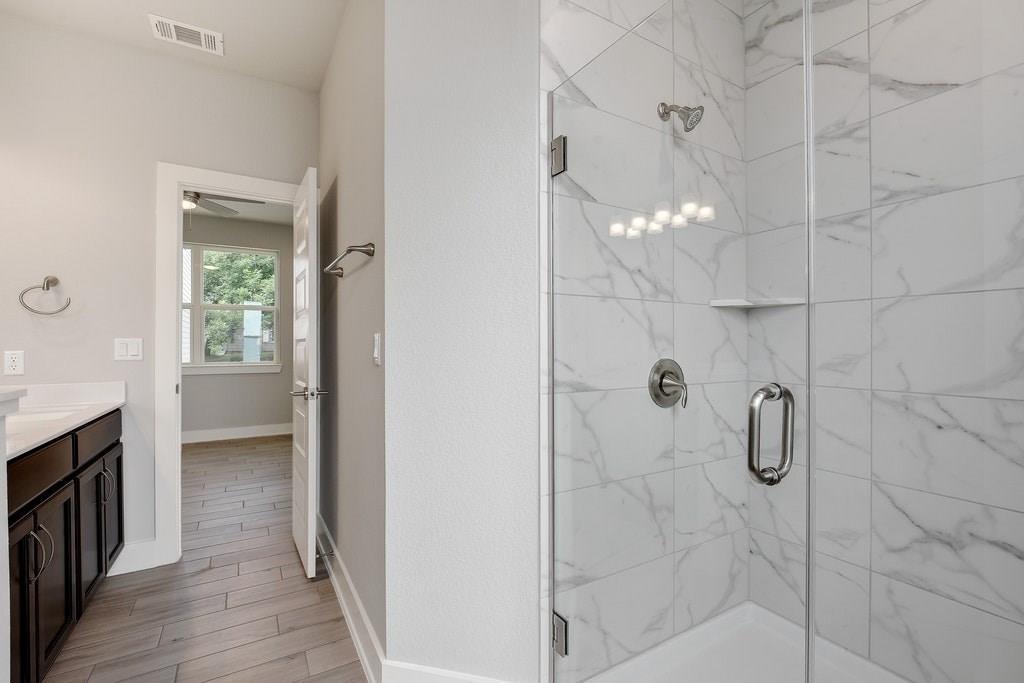 2017 Warely Lane Austin, TX 78741 - Photo 17 of 29