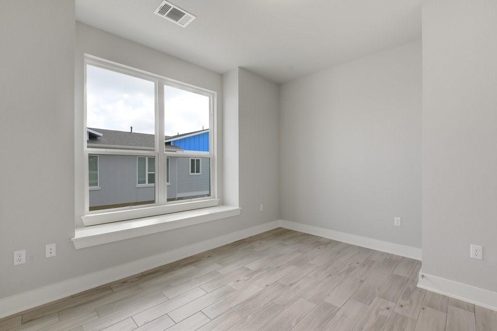 2017 Warely Lane Austin, TX 78741 - Photo 18 of 29