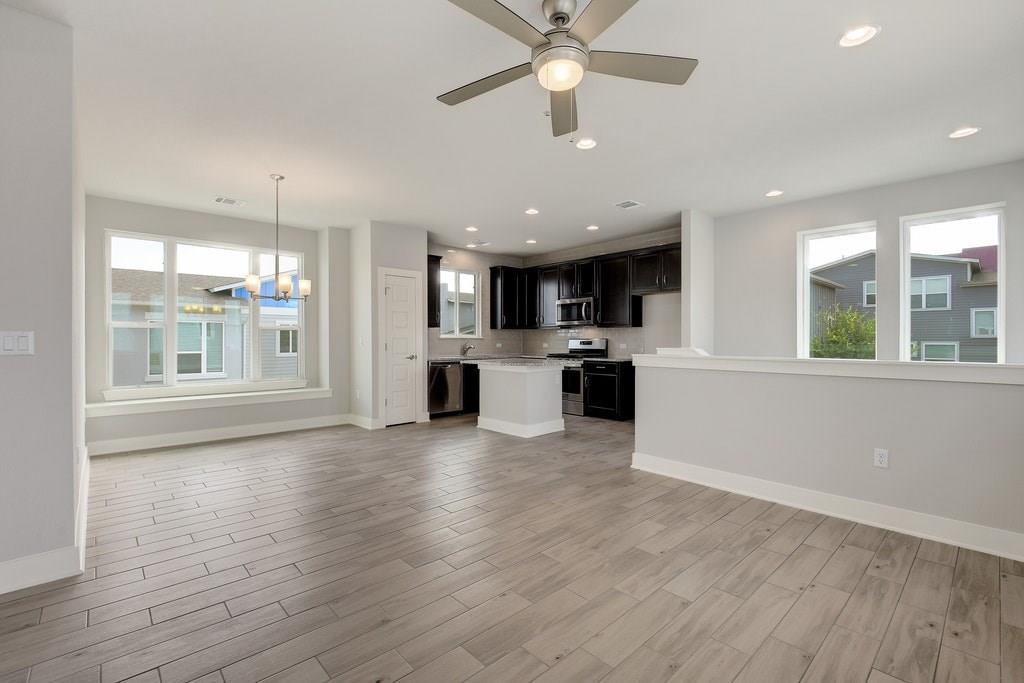 2017 Warely Lane Austin, TX 78741 - Photo 3 of 29