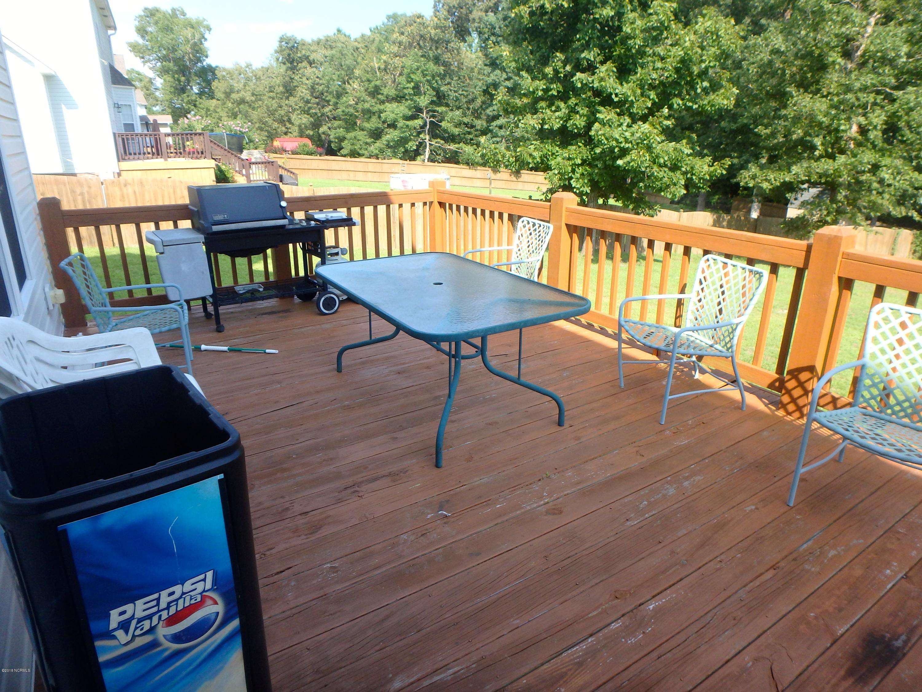 219 Middle Ridge Drive Hubert, NC 28539 - Photo 19 of 21 Deck