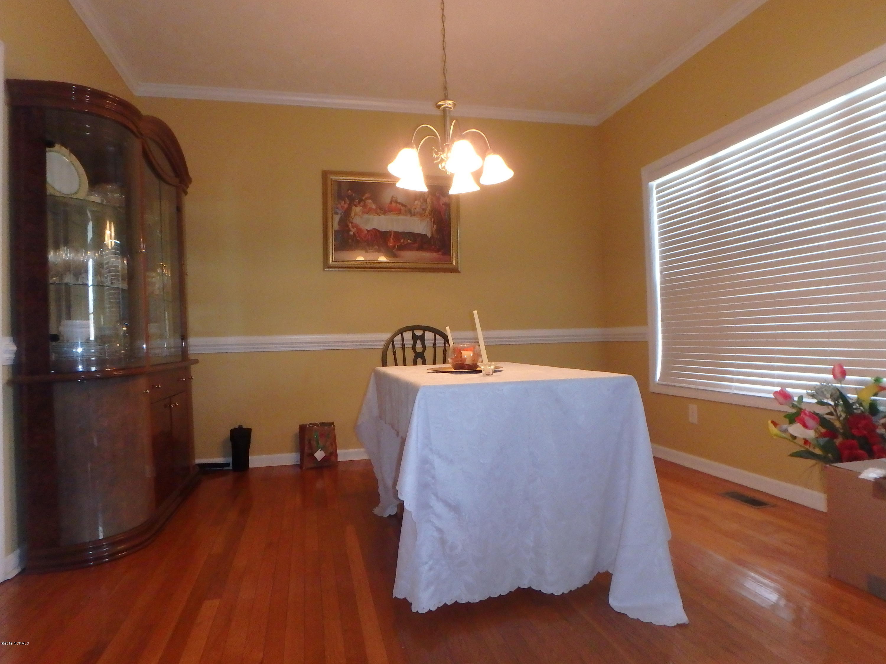 219 Middle Ridge Drive Hubert, NC 28539 - Photo 8 of 21 Dining Room