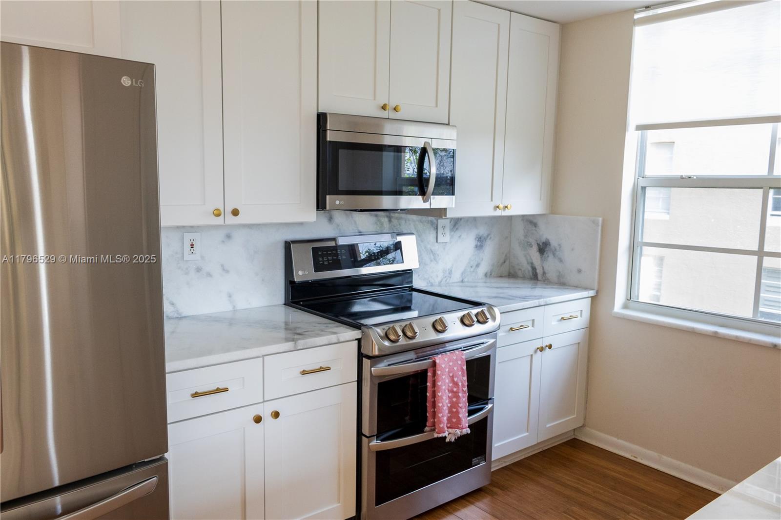 520 Southeast 5th Avenue, Unit 3302 Fort Lauderdale, FL 33301 - Photo 14 of 40