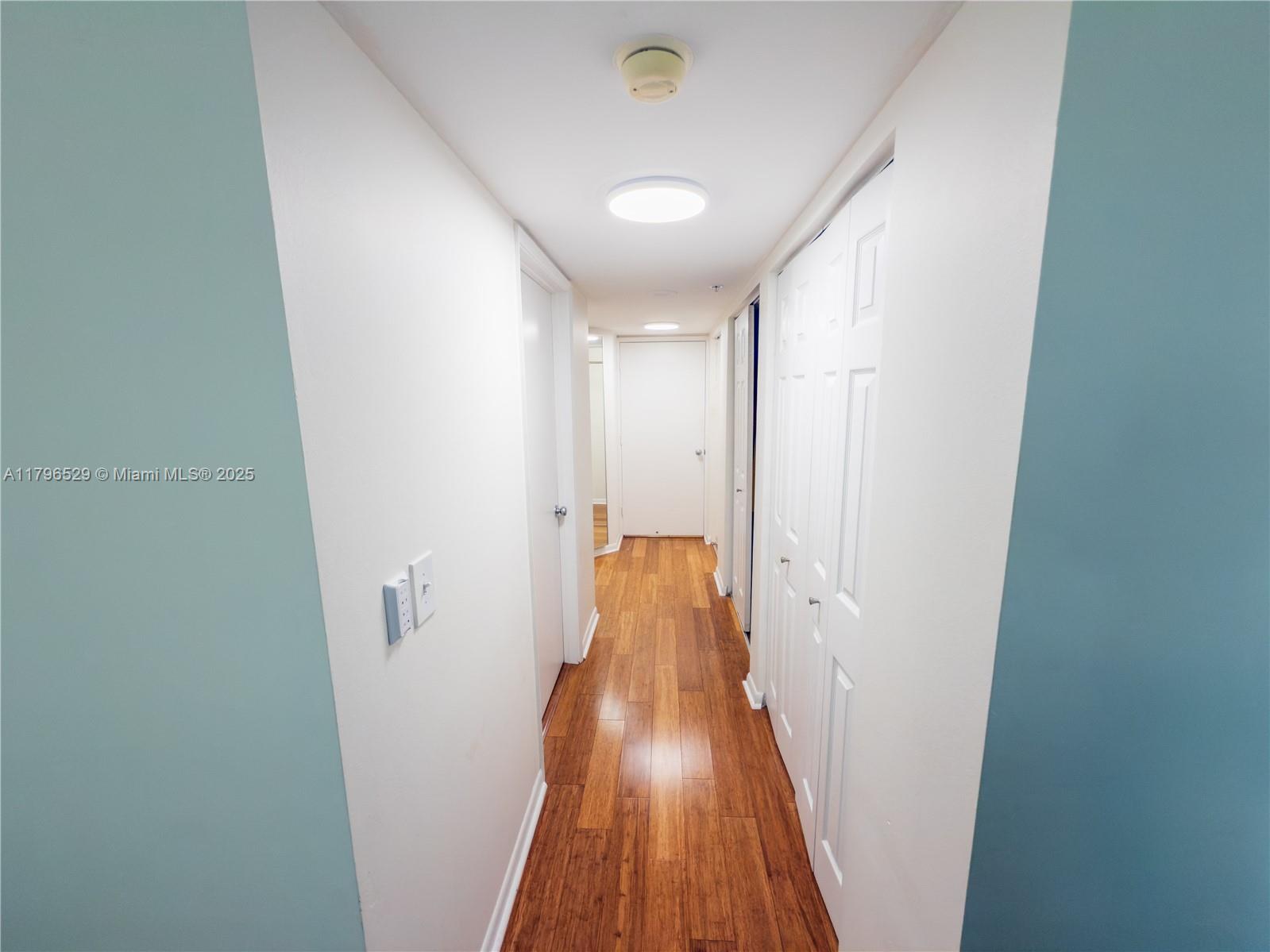 520 Southeast 5th Avenue, Unit 3302 Fort Lauderdale, FL 33301 - Photo 17 of 40