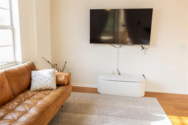 $479,000 | 520 Southeast 5th Avenue, Unit 3302, Fort Lauderdale, FL 33301