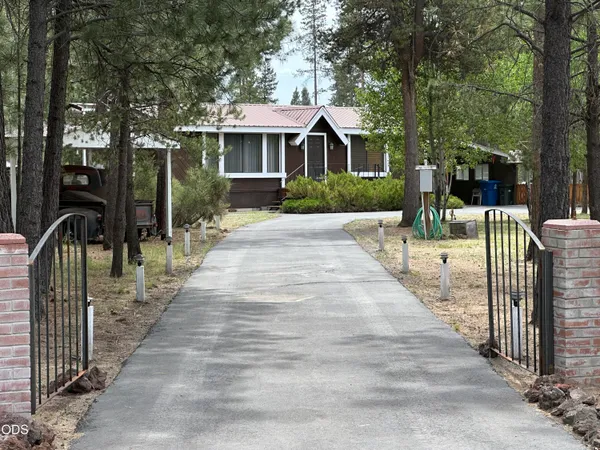 $398,000 | 15531 Federal Road, La Pine, OR 97739