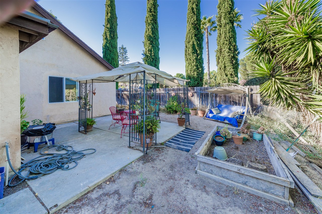 3040 Highlands Way Spring Valley, CA 91977 - Photo 21 of 25